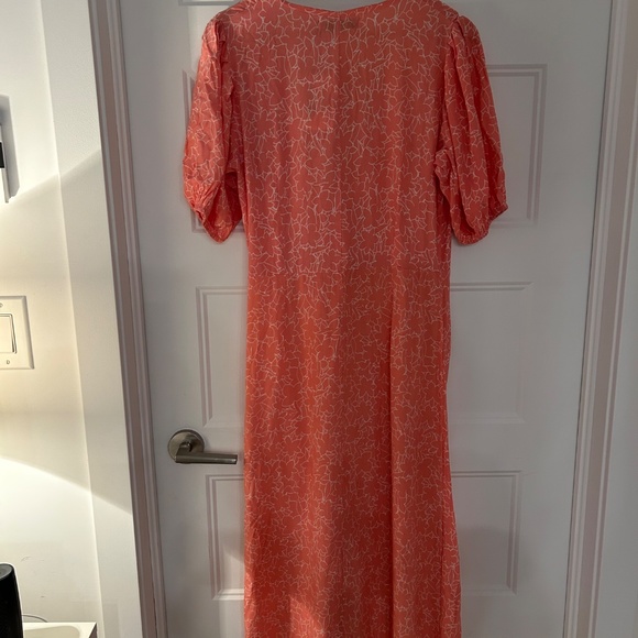 Faithfull The Brand Floral Midi Dress – Size 8 – NWT - Ethically Made in Bali - Picture 8 of 10